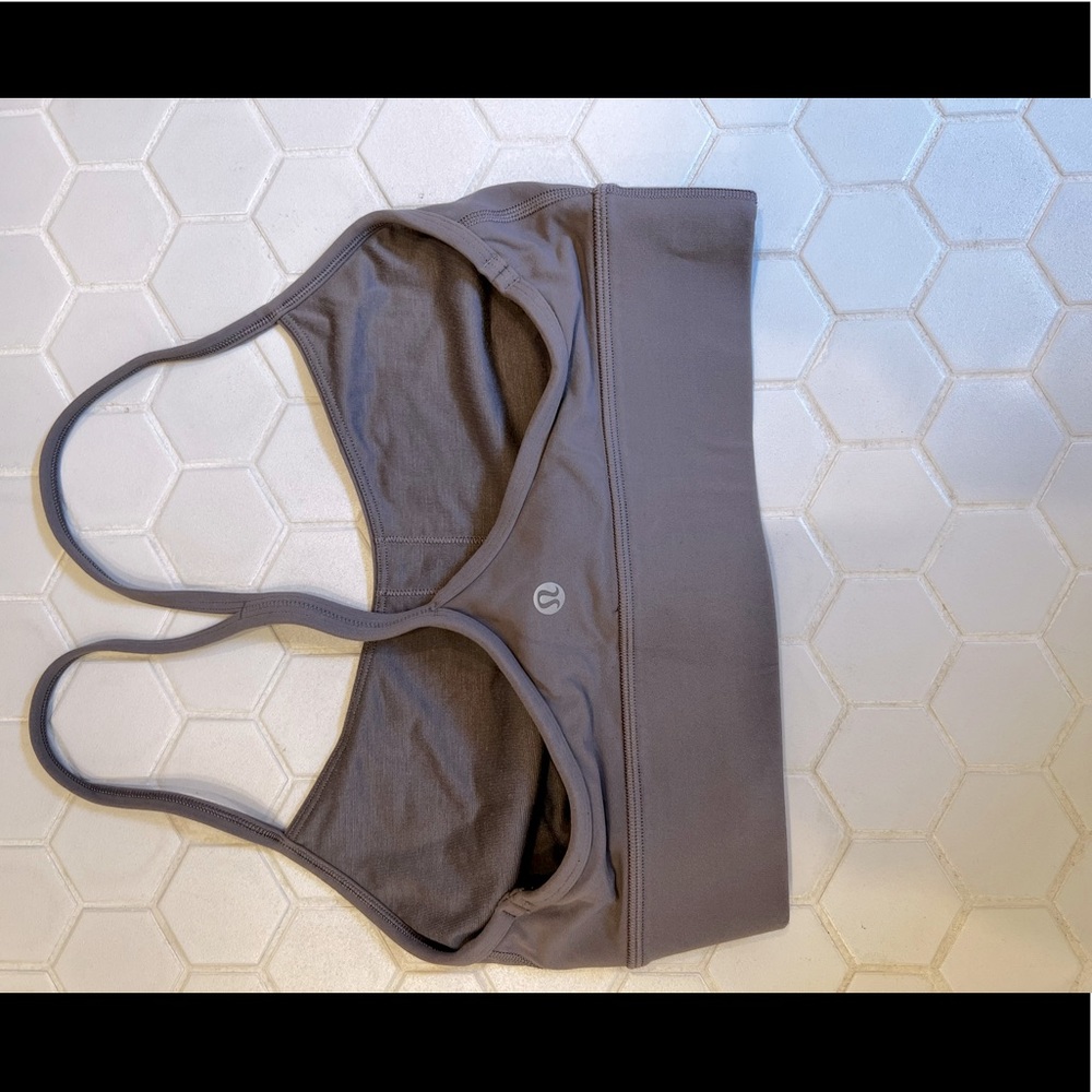 Lululemon power Y bra size 8 in lunar rock